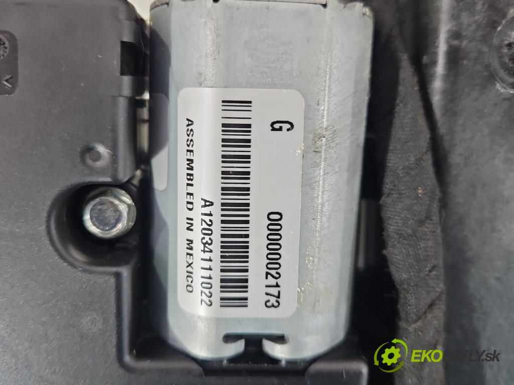 Jeep Grand Cherokee WK2 IV 2010-2021 3.0 CRD 241KM automatic 177 kW 2987 cm3 5- Střešní okno: 30020271G (Sklo karosérie)