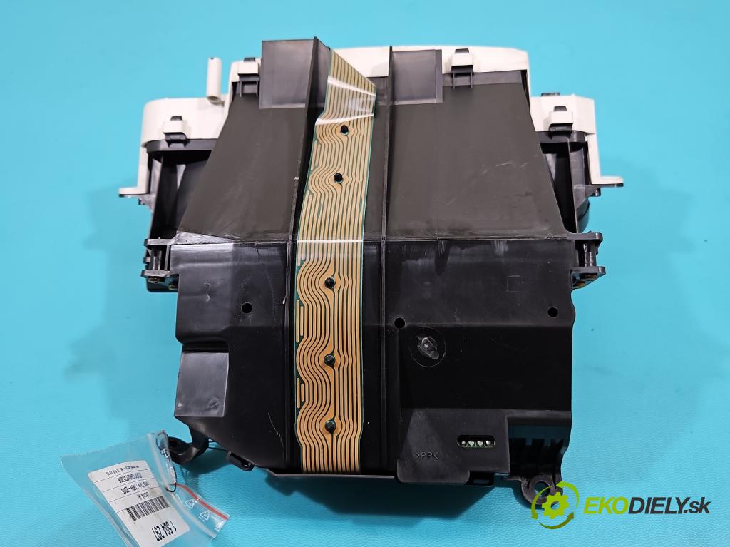 Toyota Yaris I 1999-2005 1.0 vvti 68 HP manual 50 kW 998 cm3 5- prístrojovka/ budíky 83800-52120 (Prístrojová doska)