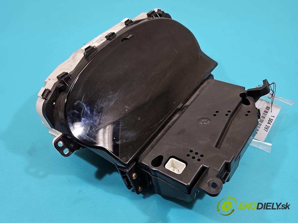 Toyota Yaris I 1999-2005 1.0 vvti 68 HP manual 50 kW 998 cm3 5- prístrojovka/ budíky 83800-52120 (Prístrojová doska)