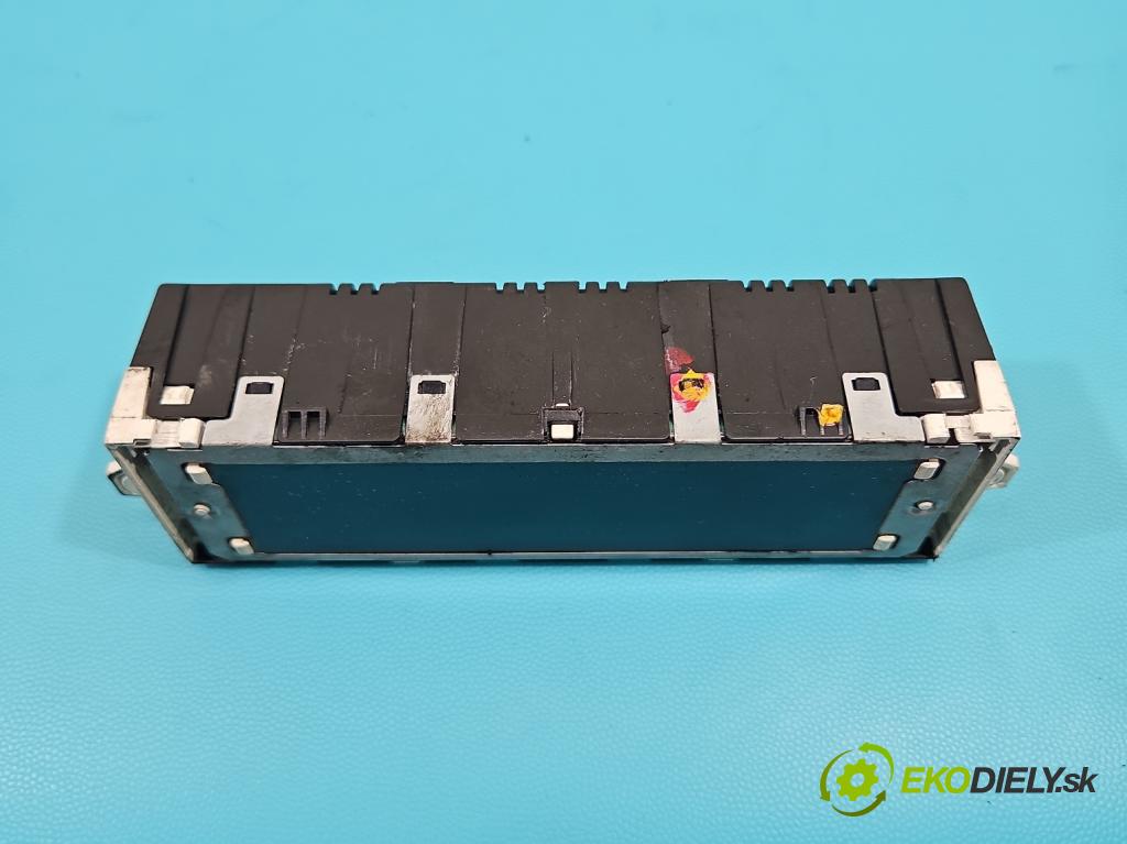 Peugeot 407 2.0 hdi 136 HP manual 100 kW 1997 cm3 4- Zobrazit:  (Prístrojová doska)