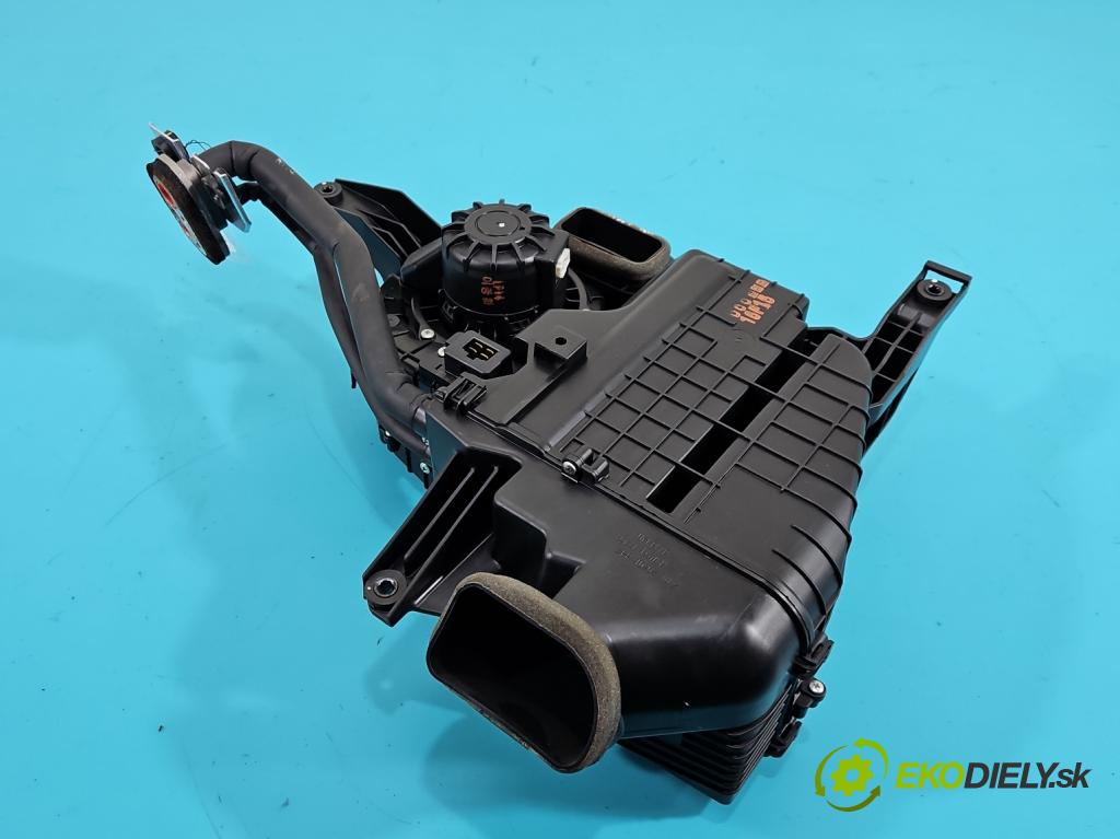 Kia Sorento III 2014-2020 2.0 crdi 185 hp automatic 136 kW 1999 cm3 5- radiátor 97945-C5000 (Radiátor topení)