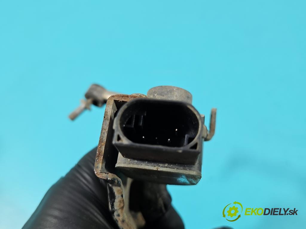 Kia Sorento III 2014-2020 2.0 crdi 185 HP automatic 136 kW 1999 cm3 5- snímač nastavenia xenon 92190-C5010 (Snímač)