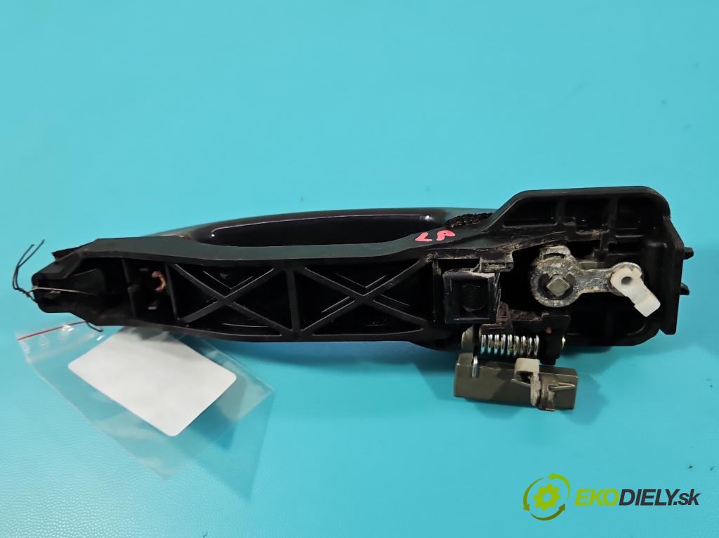 Chevrolet Captiva 2.2 VCDI 184hp automatic 135 kW 2231 cm3 5- rukoväť predné ľavé mimo:  (Kľučka dverí vonkajšia predná ľavá)