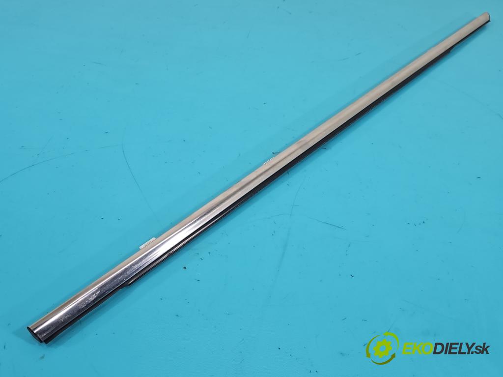 Kia Sorento III 2014-2020 2.0 crdi 185 hp automatic 136 kW 1999 cm3 5- Těsnění: dveře zadní pravé  (Karoserie ostatní)