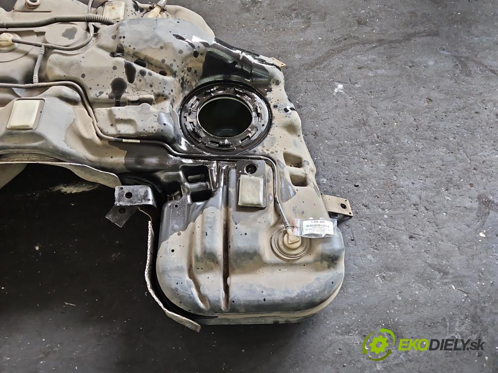 Jeep Grand Cherokee WK2 IV 2010-2021 3.0 CRD 241KM automatic 177 kW 2987 cm3 5- Nádrž: paliva  (Palivová nádrž)