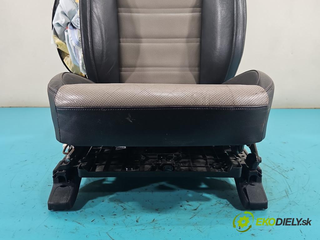 Kia Sorento III 2014-2020 2.0 crdi 185 HP automatic 136 kW 1999 cm3 5- Sedačka pravý  (Sedadlo)