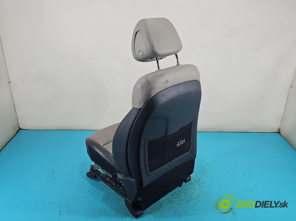 Kia Sorento III 2014-2020 2.0 crdi 185 HP automatic 136 kW 1999 cm3 5- Sedačka pravý  (Sedadlo)