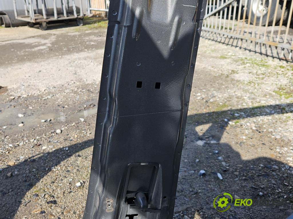 Jeep Grand Cherokee WK2 IV 2010-2021 3.0 CRD 241KM automatic 177 kW 2987 cm3 5- práh pravý  (Karoserie ostatní)