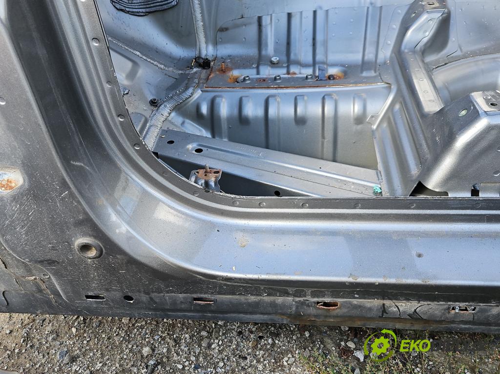 Jeep Grand Cherokee WK2 IV 2010-2021 3.0 CRD 241KM automatic 177 kW 2987 cm3 5- práh levý  (Karoserie ostatní)