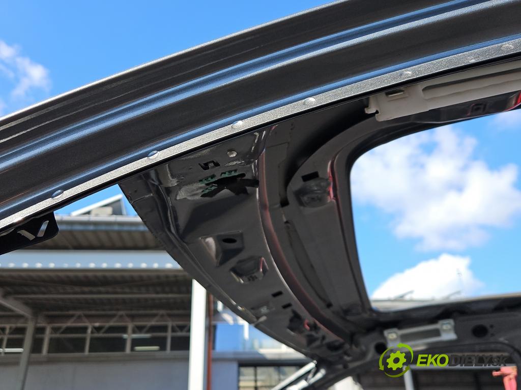 Jeep Grand Cherokee WK2 IV 2010-2021 3.0 CRD 241KM automatic 177 kW 2987 cm3 5- Strecha: