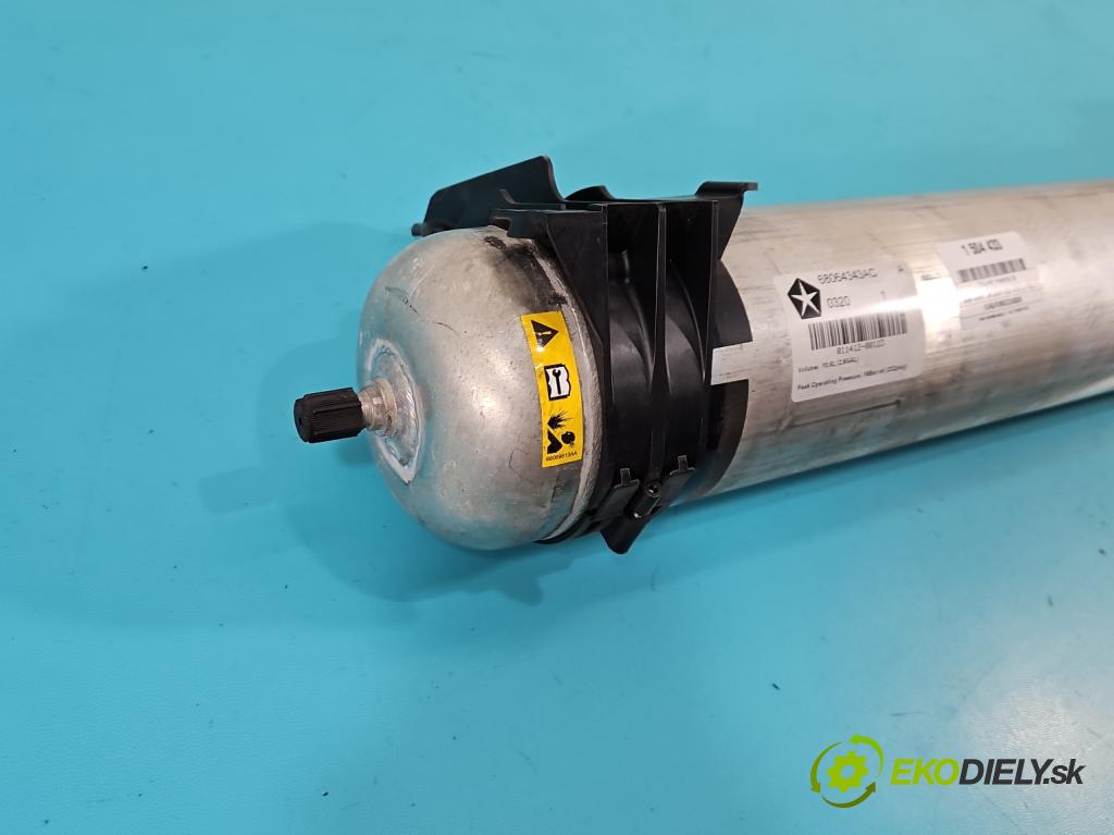 Jeep Grand Cherokee WK2 IV 2010-2021 3.0 CRD 241KM automatic 177 kW 2987 cm3 5- Nádrž: vzduchu 68064343AC (Obal vzduchového filtra)