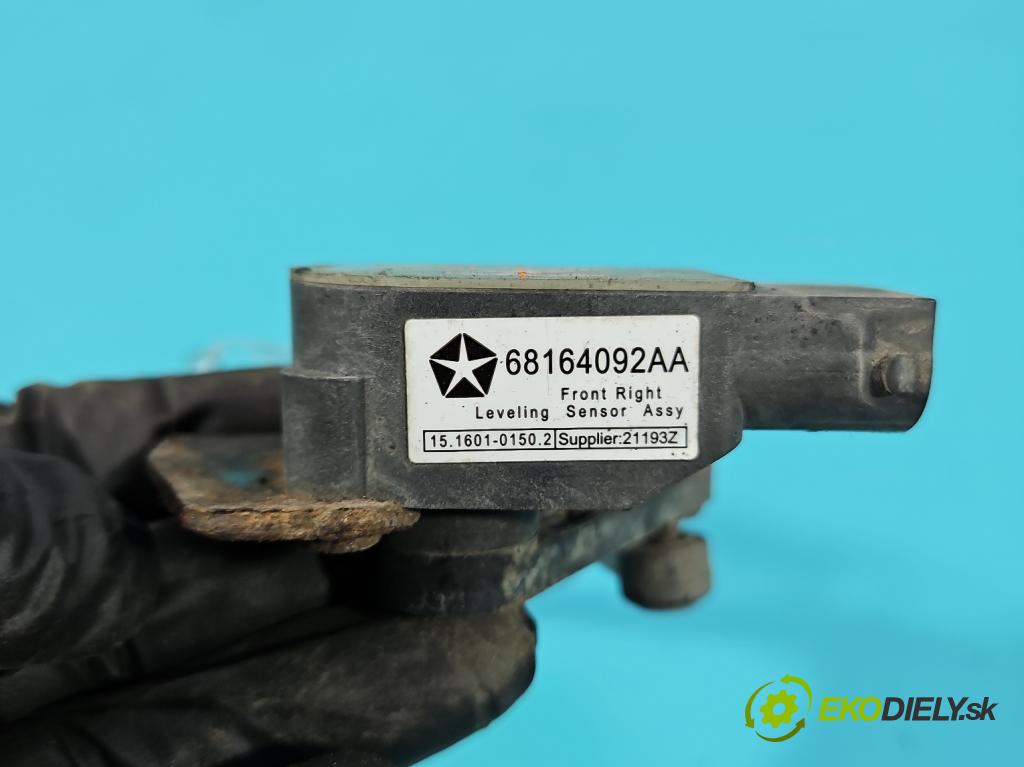 Jeep Grand Cherokee WK2 IV 2010-2021 3.0 CRD 241KM automatic 177 kW 2987 cm3 5- snímač nastavenia xenon 68164092AA (Snímač)