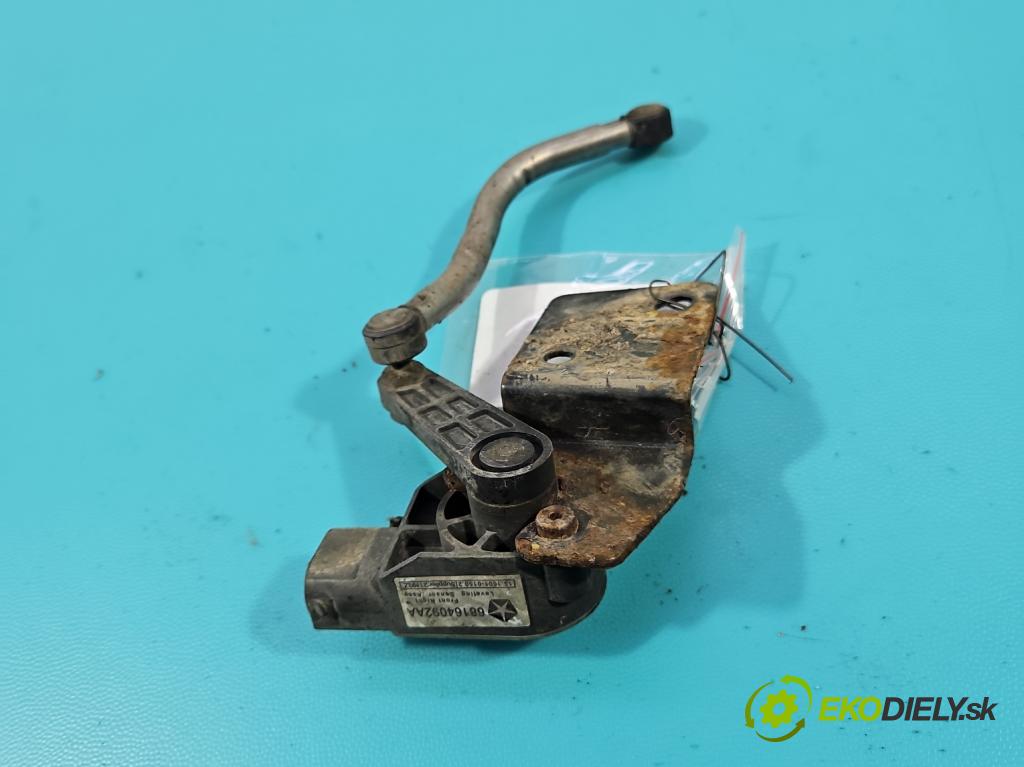 Jeep Grand Cherokee WK2 IV 2010-2021 3.0 CRD 241KM automatic 177 kW 2987 cm3 5- snímač nastavenia xenon 68164092AA (Snímač)