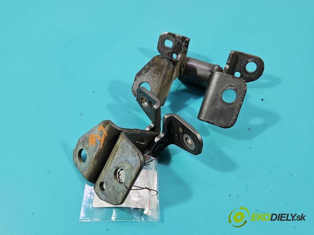 Jeep Grand Cherokee WK2 IV 2010-2021 3.0 CRD 241KM automatic 177 kW 2987 cm3 5- Závěs: dvere zadné ľavý