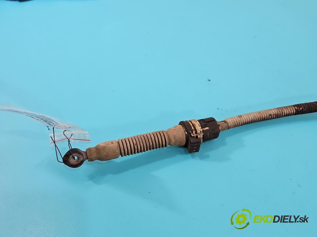 Jeep Grand Cherokee WK2 IV 2010-2021 3.0 CRD 241KM automatic 177 kW 2987 cm3 5- Páka: Změny: stupeň,rýchlosť P52124792AB (Rýchlostná páka (kulisa))