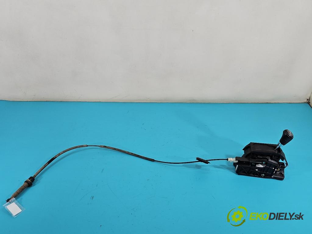 Jeep Grand Cherokee WK2 IV 2010-2021 3.0 CRD 241KM automatic 177 kW 2987 cm3 5- Páka: Změny: stupeň,rýchlosť P52124792AB (Rýchlostná páka (kulisa))