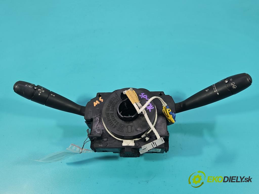 Peugeot Partner I 1996-2008 1.9d 69KM manual 51 kW 1868 cm3 5- prepínač komplex: 96663036XT (Prepínacie páčky pod volantom)