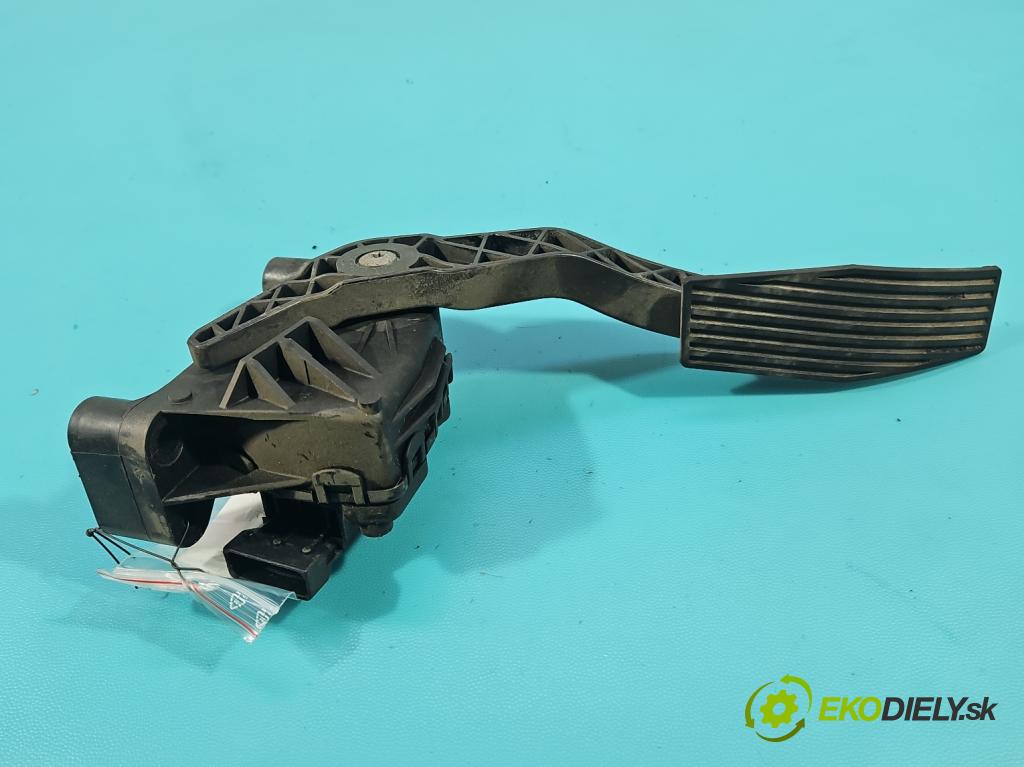 Opel Astra III 2004-2014 1.7 cdti 101 hp manual 74 kW 1686 cm3 5- pedal plyn: potenciometr: 9157998BK