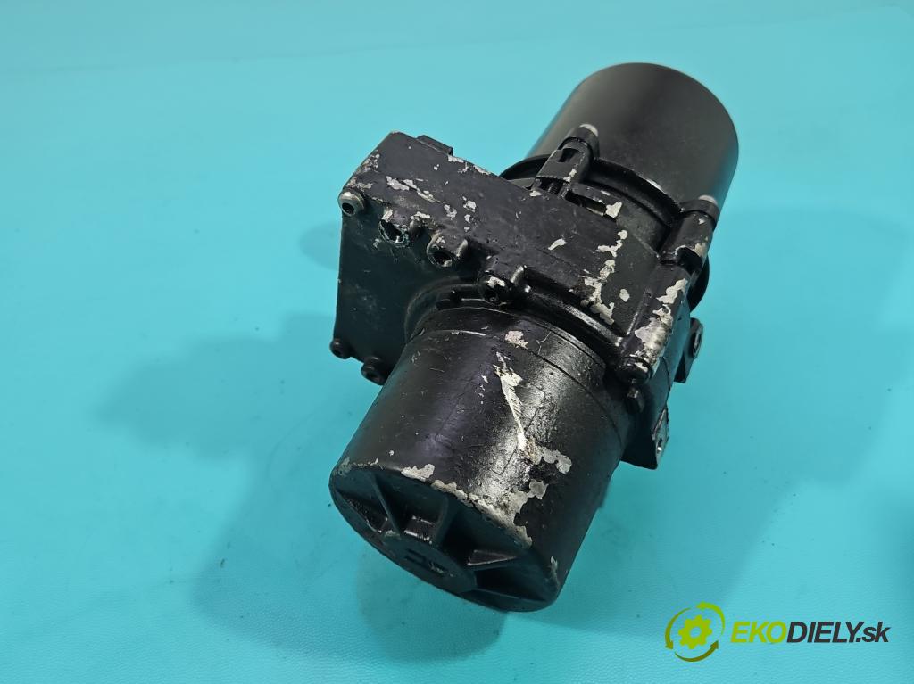 Peugeot 407 2.0 hdi 136hp manual 100 kW 1997 cm3 4- čerpadlo posilovač  (Servočerpadlo)