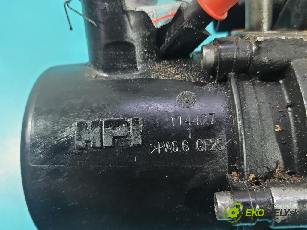 Peugeot 407 2.0 hdi 136hp manual 100 kW 1997 cm3 4- čerpadlo posilovač  (Servočerpadlo)