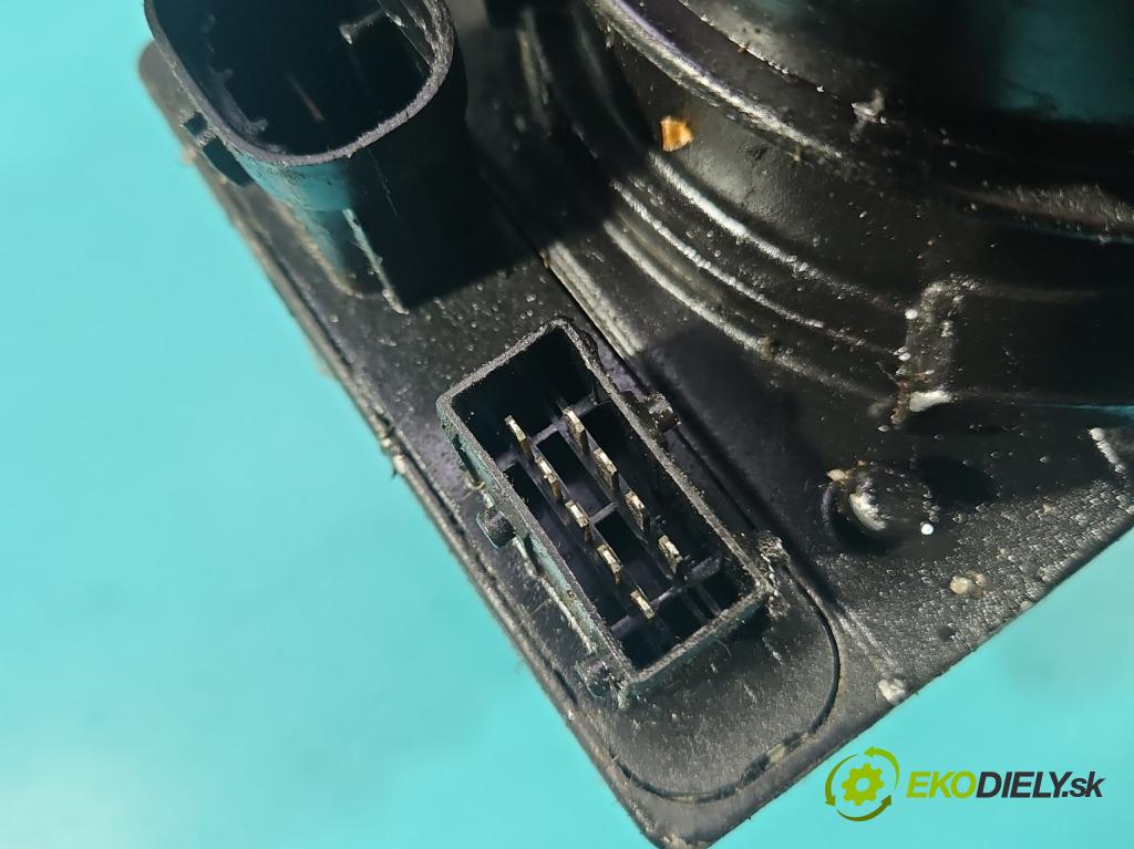 Peugeot 407 2.0 hdi 136hp manual 100 kW 1997 cm3 4- čerpadlo posilovač  (Servočerpadlo)