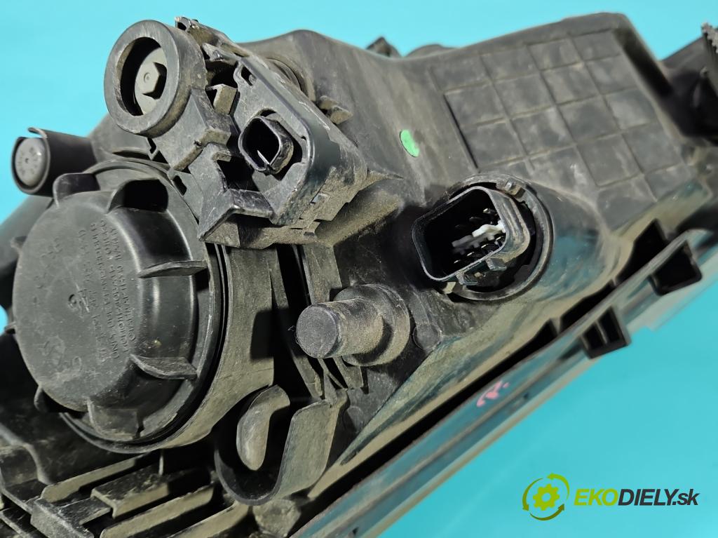 Hyundai i20 II 2014 -2020 1.2 16V 84KM manual 61.8 kW 1248 cm3 5- Reflektor: pravý 92102-C8000 (Svetlo predné pravé)