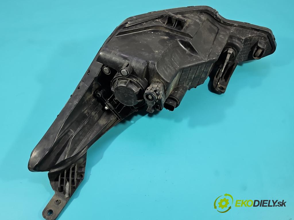 Hyundai i20 II 2014 -2020 1.2 16V 84KM manual 61.8 kW 1248 cm3 5- Reflektor: pravý 92102-C8000 (Svetlo predné pravé)