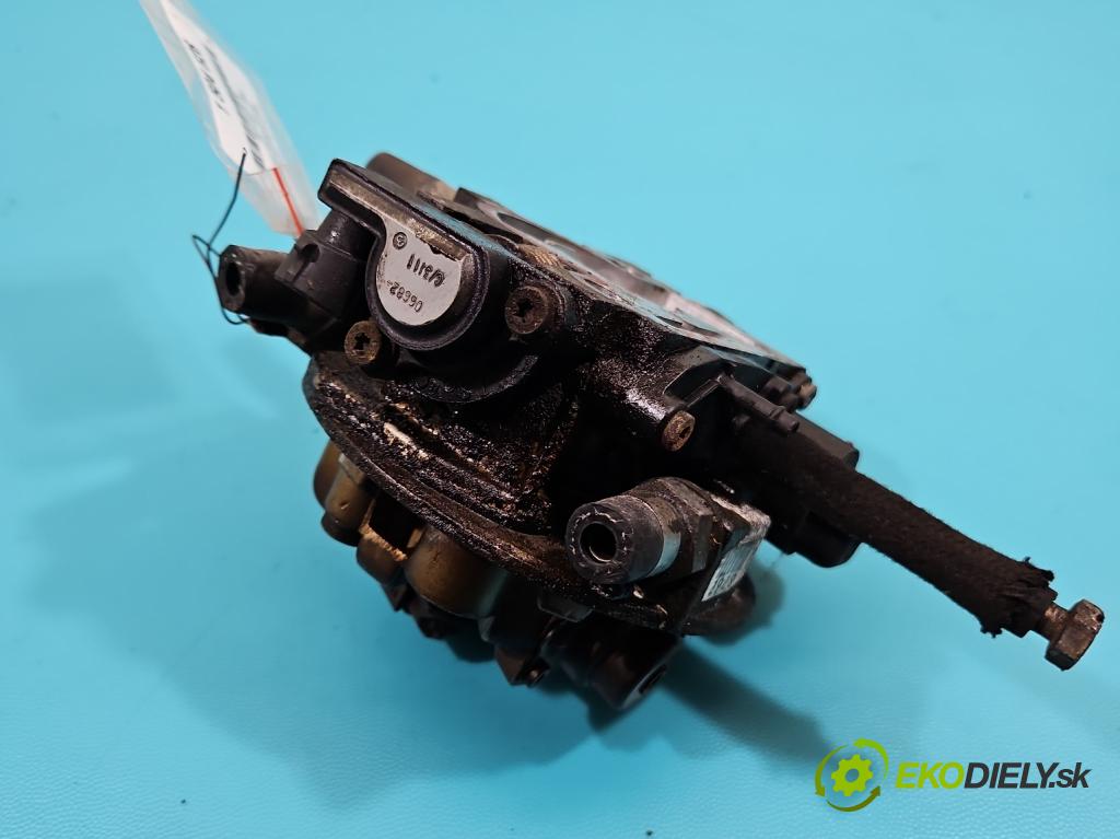 Opel Astra I 1991-2002 1.4 60 hp manual 44 kW 1389 cm3 5- karburátor  (Karburátor)