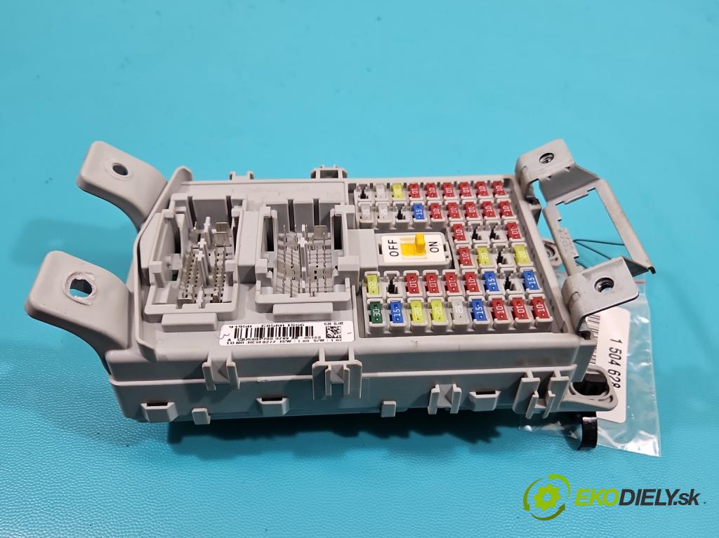 Hyundai i20 II 2014 -2020 1.2 16V 84KM manual 61,8 kW 1248 cm3 5- skříňka pojistková 91950-C8560 (Pojistková skříňka)