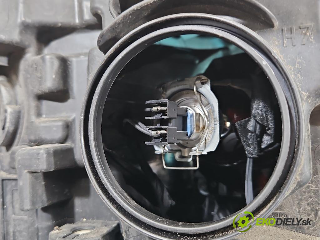 Ford Mondeo Mk5 2014-2022 2.0 tdci 179KM automatic 132 kW 1997 cm3 5- Reflektor: ľavý DS73-13W030-EA (Kľučka dverí ostatné)