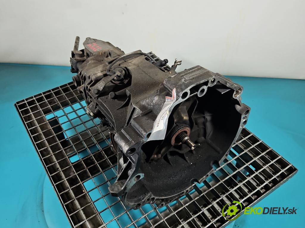 Audi A4 B6 2000-2004 1.9 tdi 101 HP manual 74 kW 1896 cm3 4- prevodovka stupeň,rýchlosť manual HFA