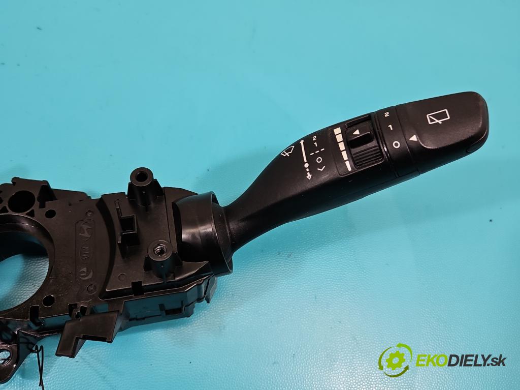 Hyundai i20 II 2014 -2020 1.2 16V 84KM manual 61,8 kW 1248 cm3 5- prepínač komplex: 299141431 (Prepínacie páčky pod volantom)