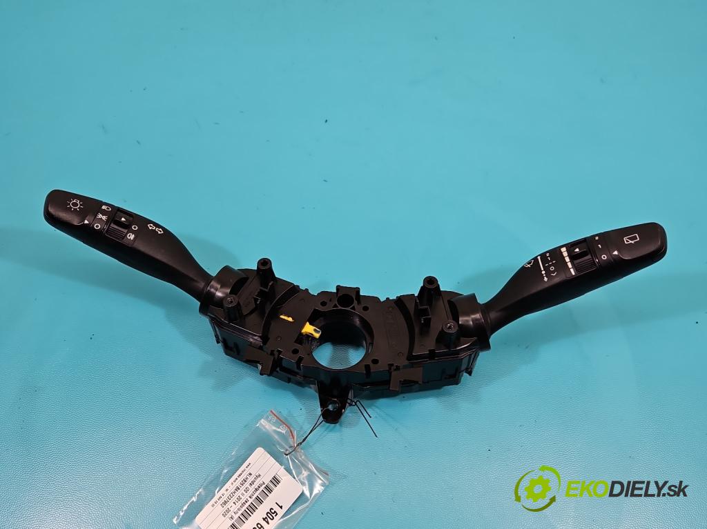 Hyundai i20 II 2014 -2020 1.2 16V 84KM manual 61,8 kW 1248 cm3 5- prepínač komplex: 299141431 (Prepínacie páčky pod volantom)