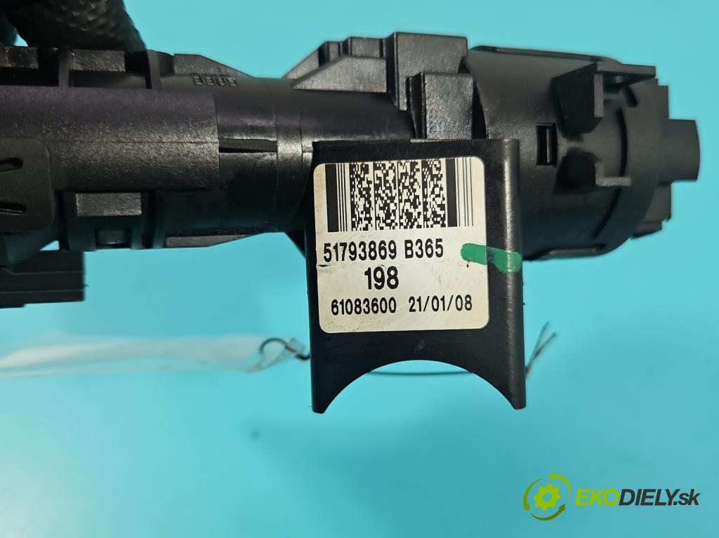 Fiat Bravo II 2007-2014 1.9 jtd 120 HP manual 88 kW 1910 cm3 5- Spínačka 51793869 (Spínacia skrinka)