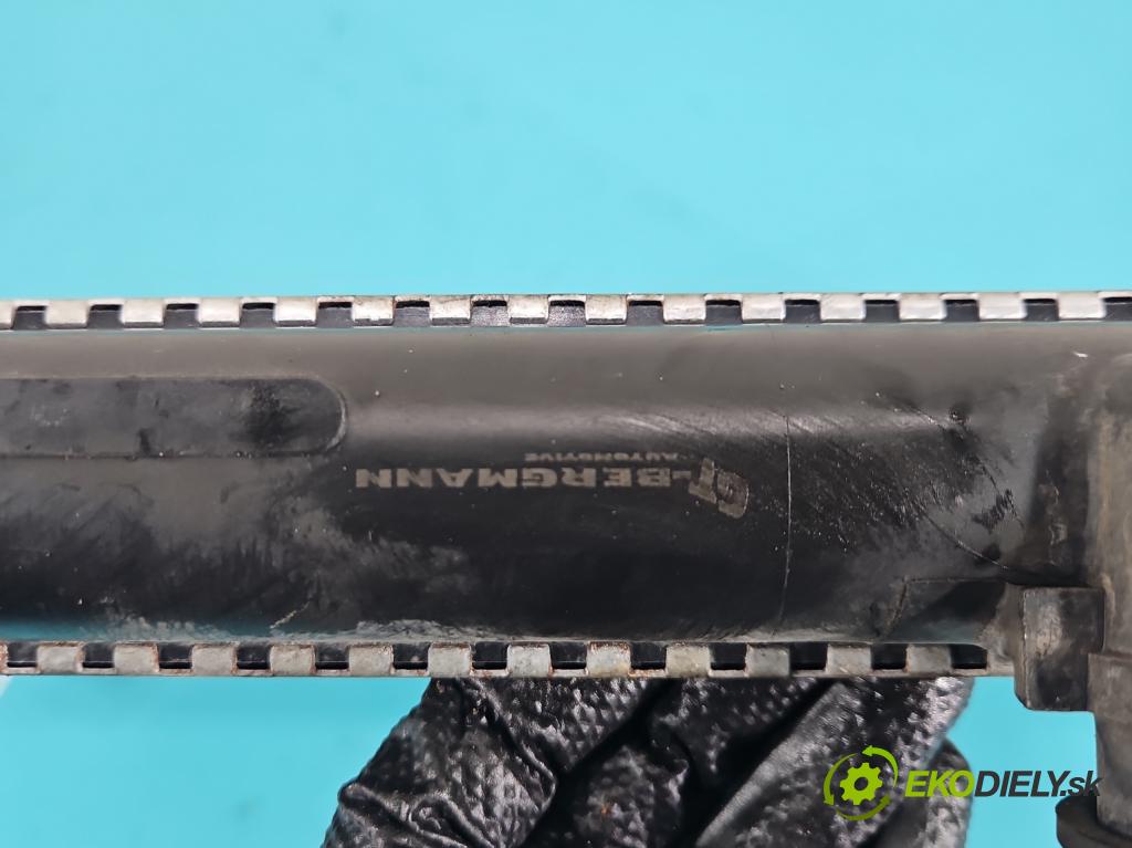 Peugeot 206 1.1 60 hp manual 44 kW 1124 cm3 5- Chladič vody  (Vodní chladič)