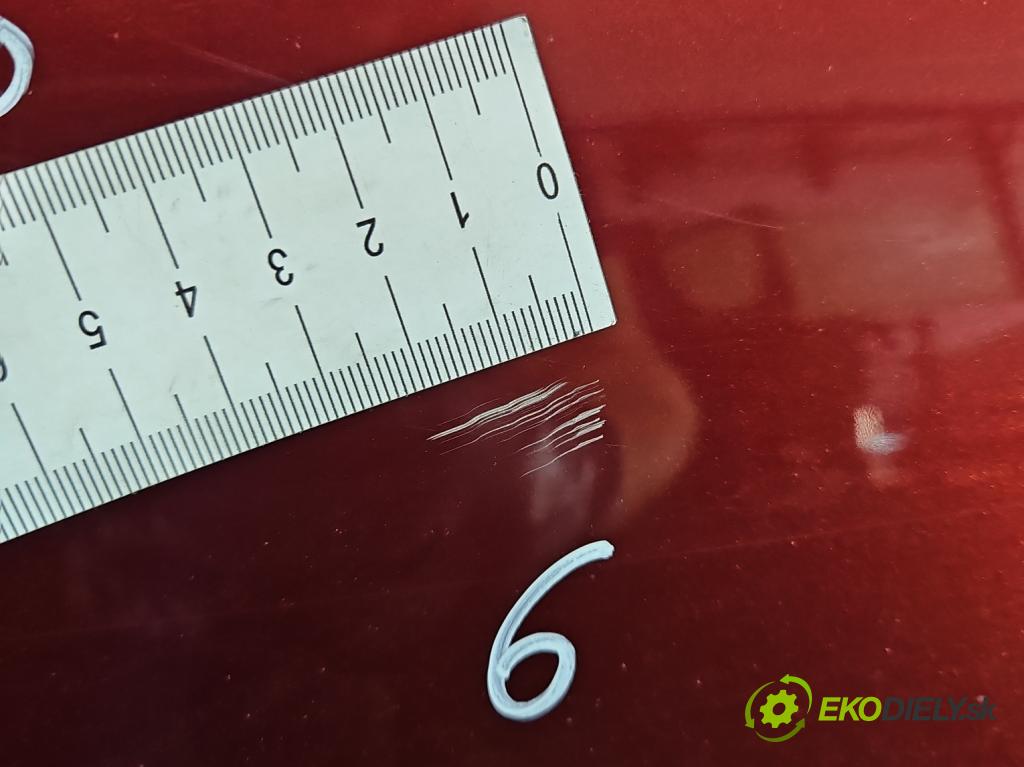 Mazda CX-9 3.7 V6 273KM: automatic 201 kW 3726 cm3 5- dvere predné pravé  (Kľučka dverí ostatné)