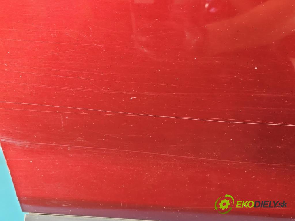 Mazda CX-9 3.7 V6 273KM: automatic 201 kW 3726 cm3 5- dvere predné pravé  (Kľučka dverí ostatné)