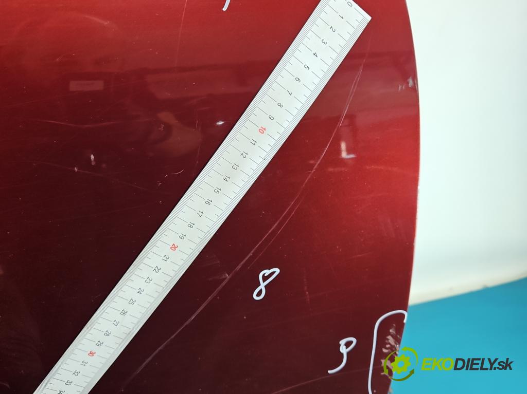 Mazda CX-9 3.7 V6 273KM: automatic 201 kW 3726 cm3 5- dvere predné pravé  (Kľučka dverí ostatné)