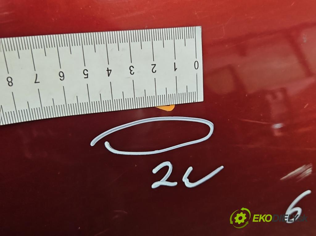 Mazda CX-9 3.7 V6 273KM: automatic 201 kW 3726 cm3 5- dvere predné pravé  (Kľučka dverí ostatné)
