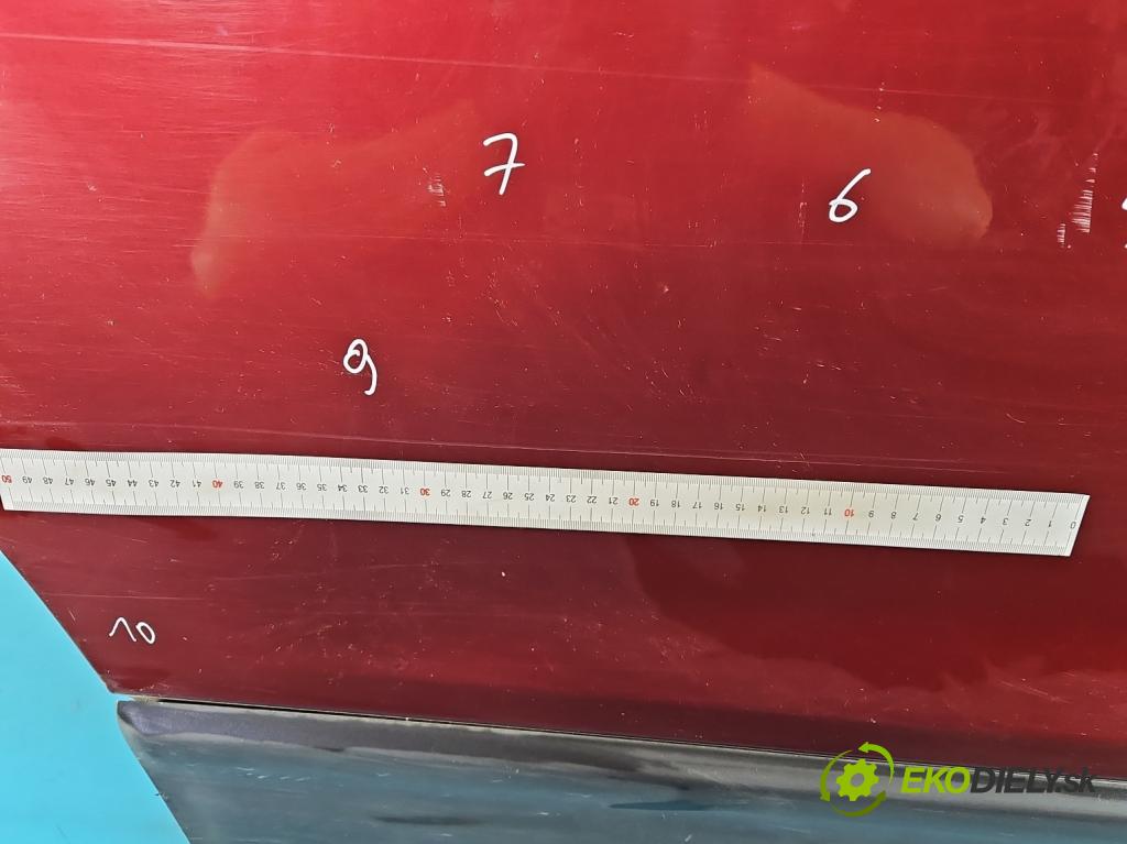 Mazda CX-9 3.7 V6 273KM: automatic 201 kW 3726 cm3 5- dvere zadné pravé (Kľučka dverí ostatné)