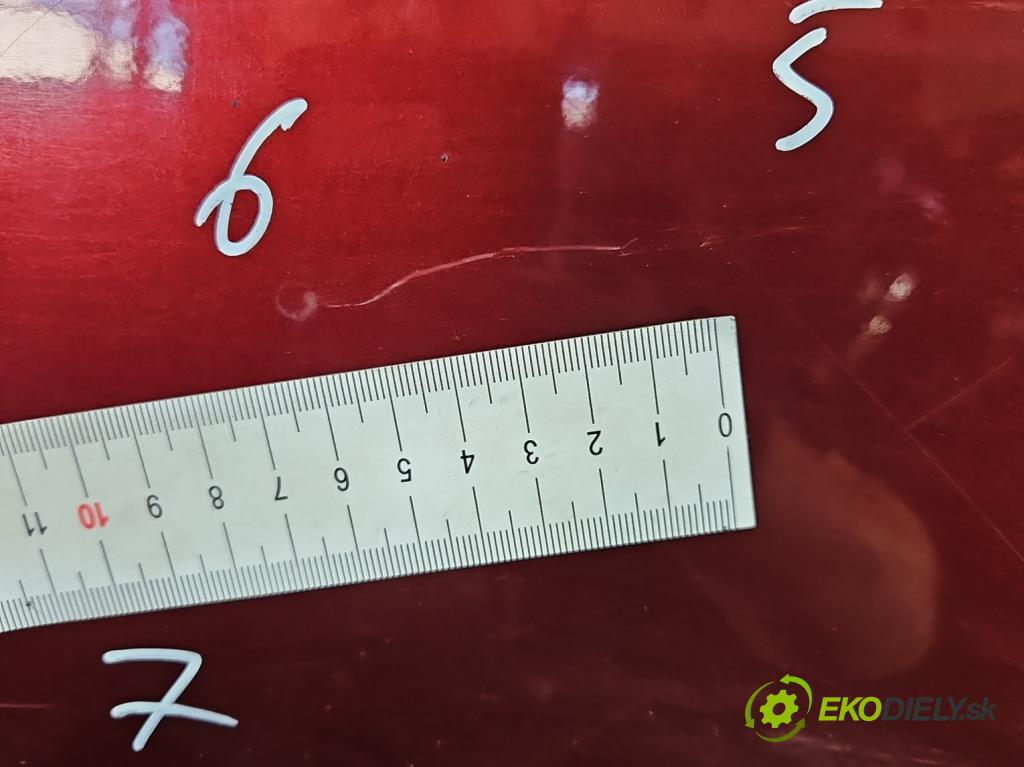 Mazda CX-9 3.7 V6 273KM: automatic 201 kW 3726 cm3 5- dveře zadní levé  (Klika dveří ostatní)