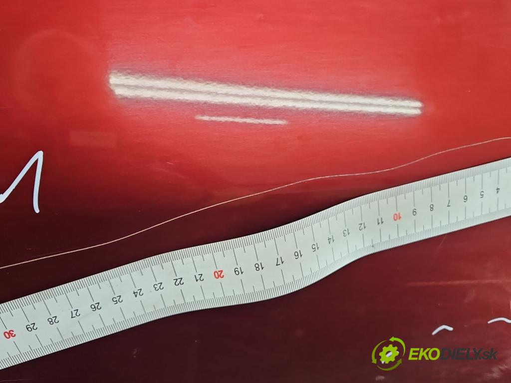 Mazda CX-9 3.7 V6 273KM: automatic 201 kW 3726 cm3 5- dveře zadní levé  (Klika dveří ostatní)