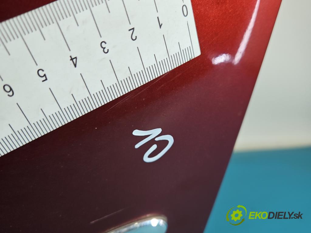 Mazda CX-9 3.7 V6 273KM: automatic 201 kW 3726 cm3 5- zadní kufrové dveře  (Zadní kapota (kufr))