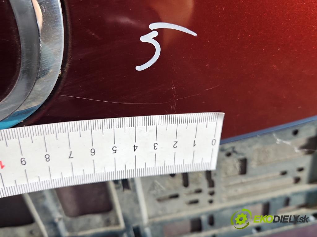 Mazda CX-9 3.7 V6 273KM: automatic 201 kW 3726 cm3 5- zadní kufrové dveře  (Zadní kapota (kufr))