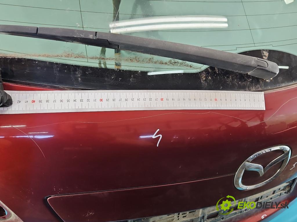 Mazda CX-9 3.7 V6 273KM: automatic 201 kW 3726 cm3 5- zadní kufrové dveře  (Zadní kapota (kufr))