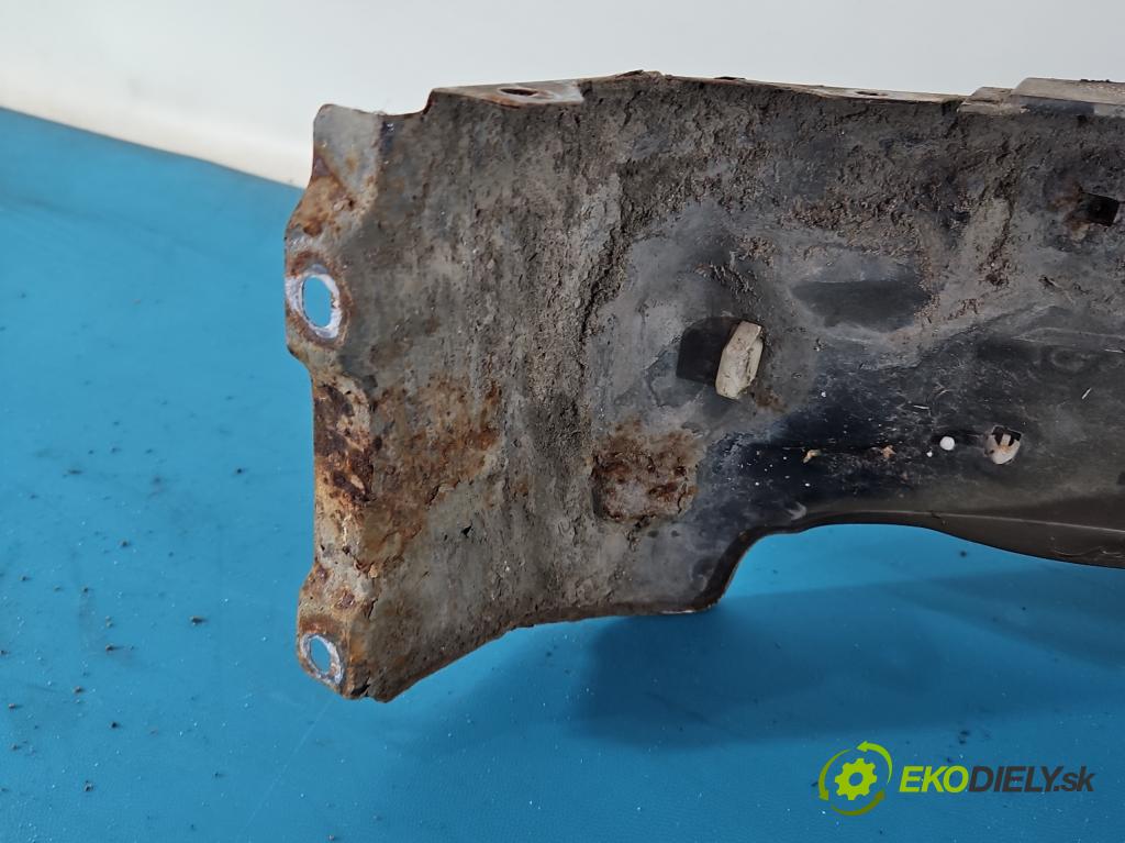 Chevrolet Captiva 2.2 VCDI 184 hp automatic 135 kW 2231 cm3 5- blatnik přední pravý  (Klika dveří ostatní)