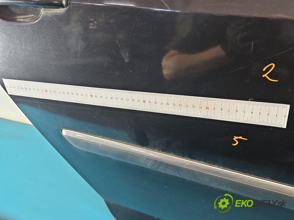 Peugeot 407 2.0 hdi 136hp manual 100 kW 1997 cm3 4- dveře zadní pravé  (Klika dveří ostatní)