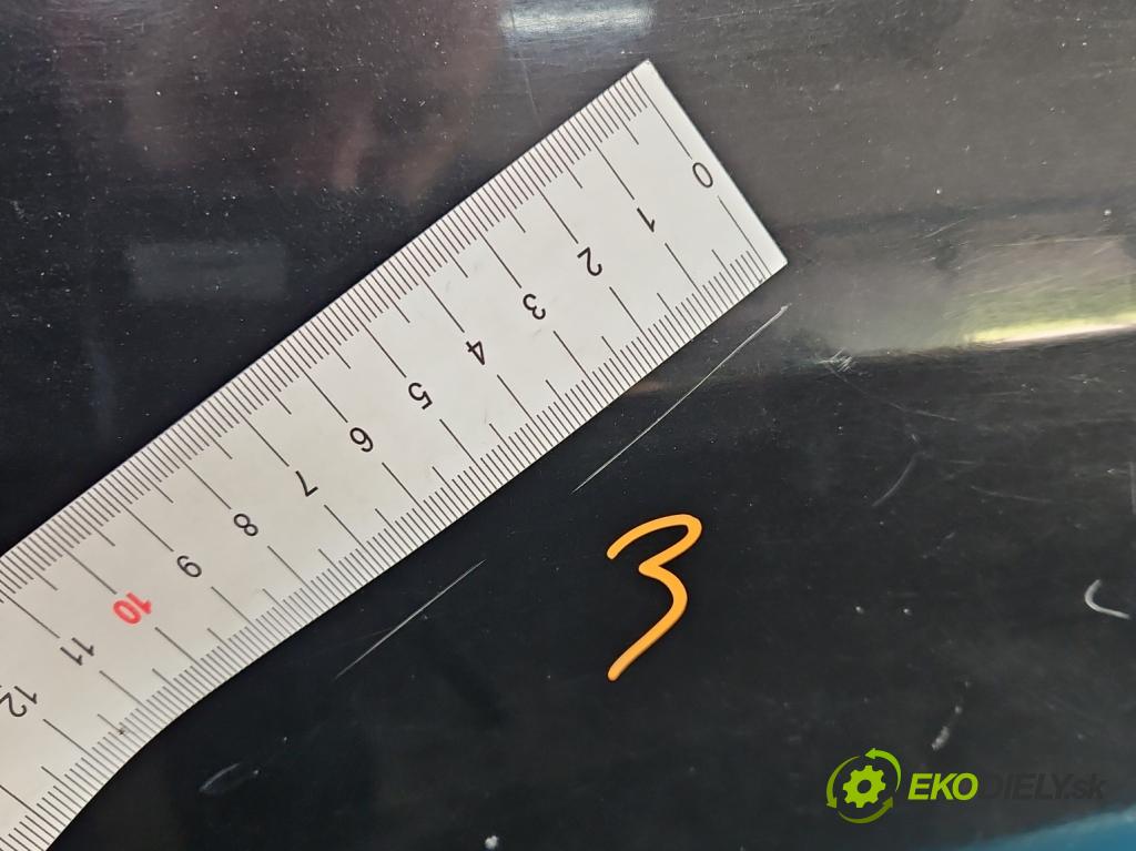 Peugeot 407 2.0 hdi 136hp manual 100 kW 1997 cm3 4- dveře zadní pravé  (Klika dveří ostatní)