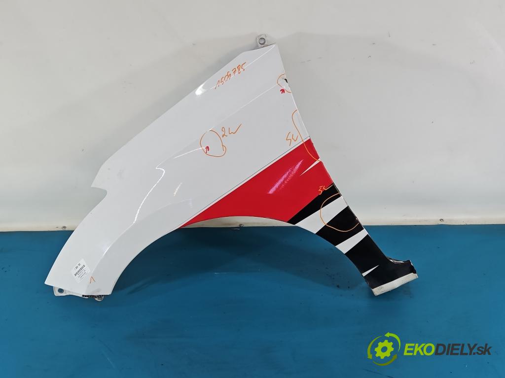 Hyundai i20 II 2014 -2020 1.2 16V 84KM manual 61,8 kW 1248 cm3 5- blatnik přední levý  (Levý přední blatník)