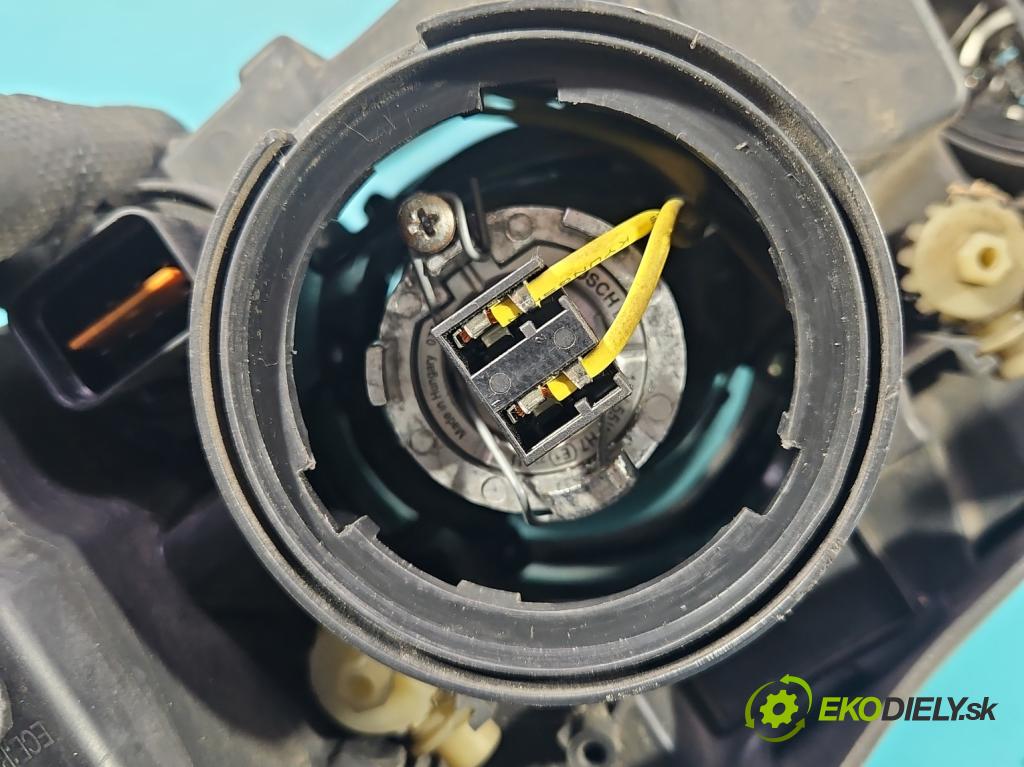 Chevrolet Captiva 2.2 VCDI 184hp automatic 135 kW 2231 cm3 5- Reflektor: pravý  (Svetlo predné pravé)